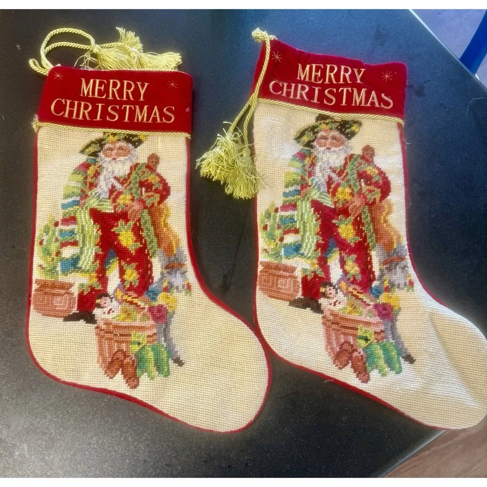 Dillard's Needlepoint Hand Embroidered Christmas Mexican Sombrero Santa Vintage
